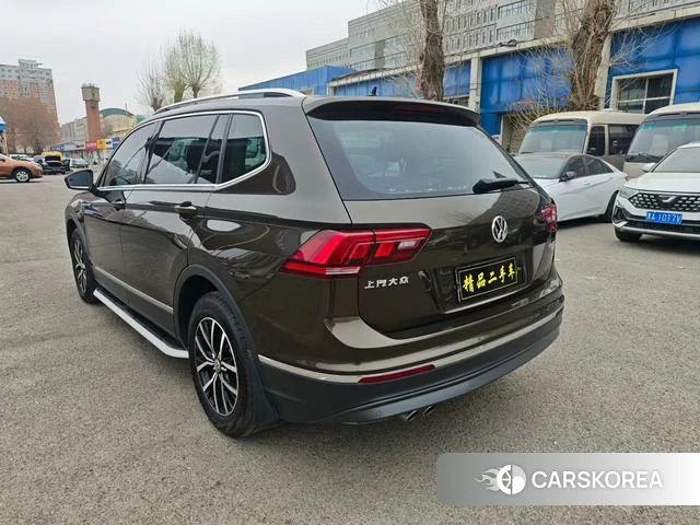 Volkswagen Tiguan L id 4207966 из Китая 7