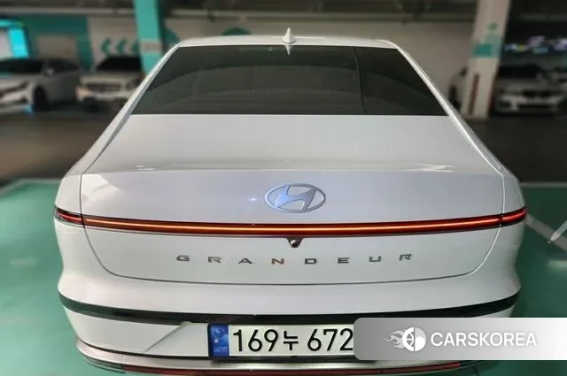 Hyundai Grandeur Hybrid (GN7) id 2998159 из Кореи 9