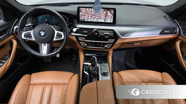 BMW 5 Series (G30) id 3806834 из Кореи 17