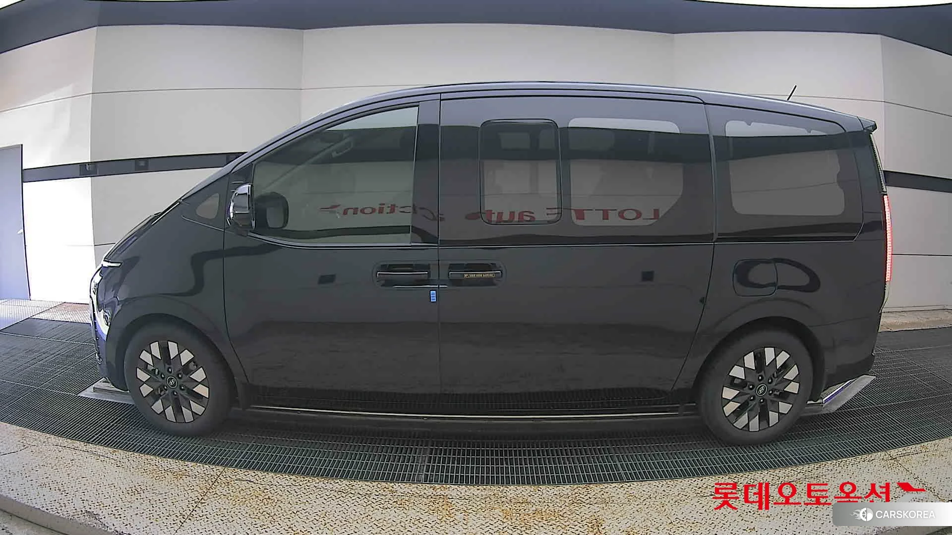 Hyundai Staria Lounge id 4902396 из Кореи 33