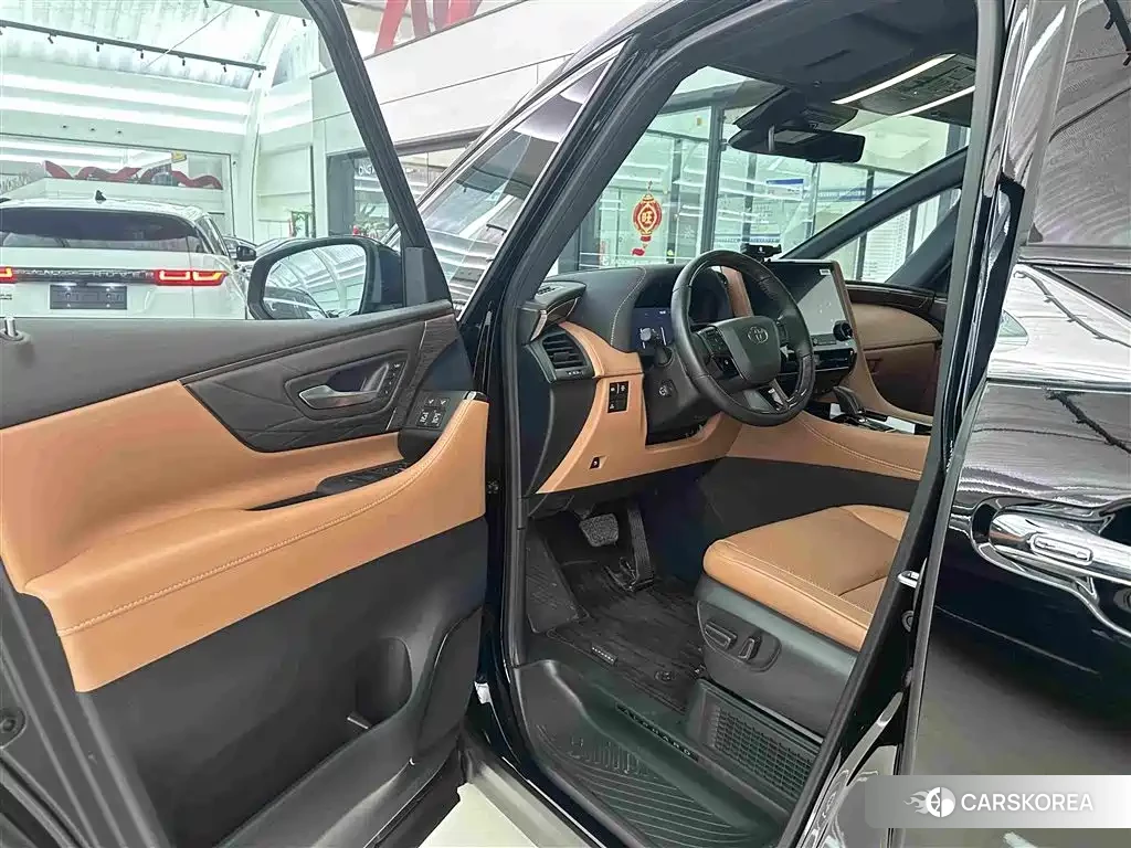 Toyota Elfa id 4576314 из Китая 13