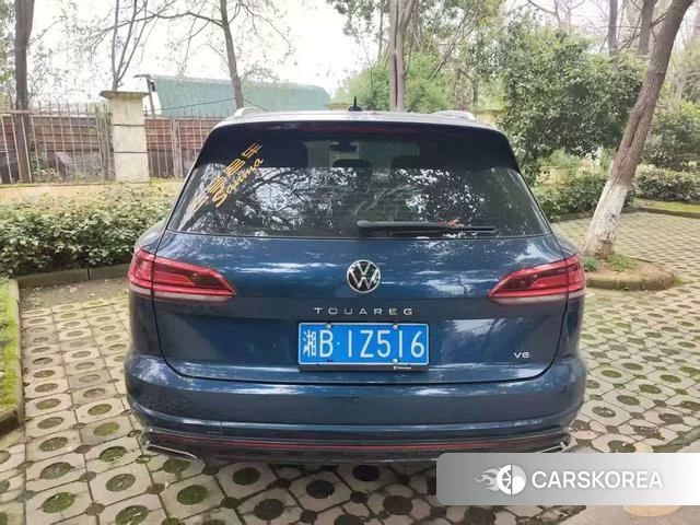 Volkswagen Touareg id 4208917 из Китая 8