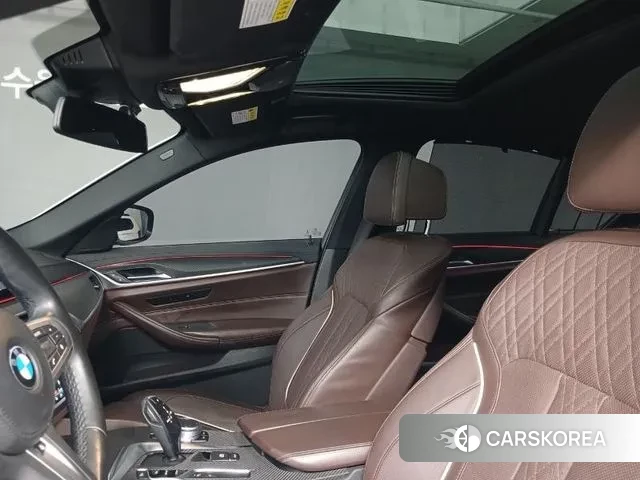 BMW 5 Series (G30) id 3193334 из Кореи 17