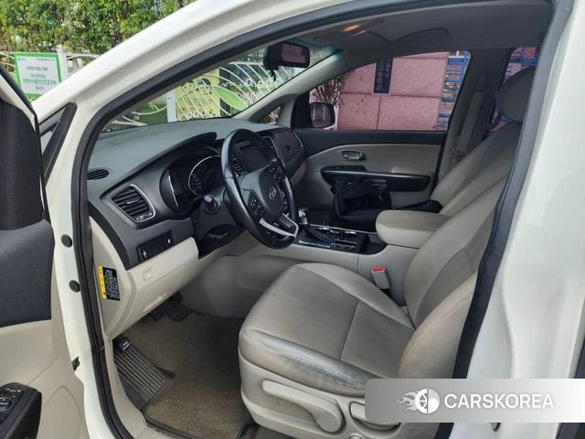 Kia The New Carnival id 4667714 из Кореи 12