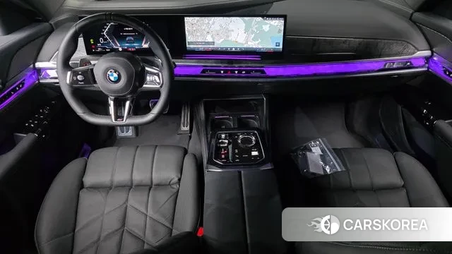 BMW 7 Series (G70) id 3679785 из Кореи 17