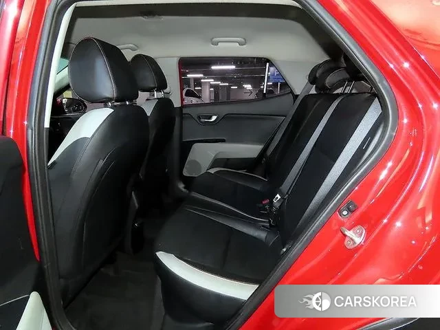 Kia Stonic id 3313597 из Кореи 16