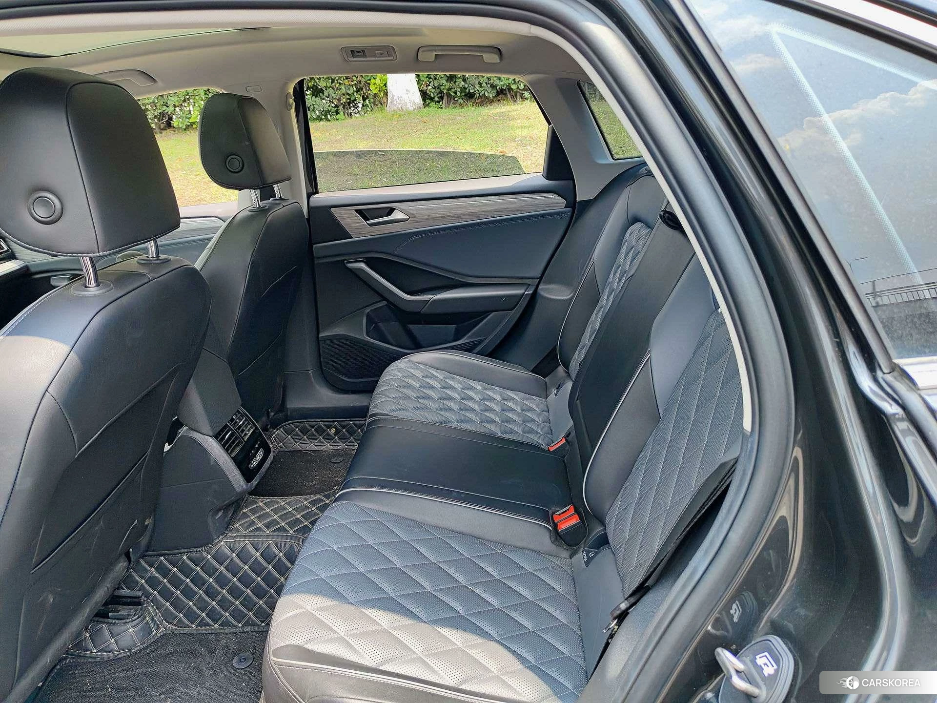 Volkswagen Sagitar id 4485334 из Китая 8