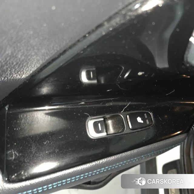 Kia Niro EV id 4309945 из Кореи 16