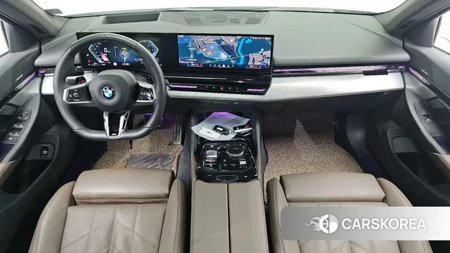 BMW 5 Series (G60) id 3758110 из Кореи 17