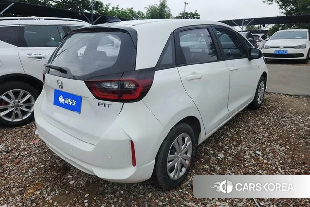 Honda Fit id 4328711 из Китая 14