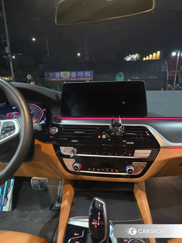 BMW 5 Series (G30) id 2900738 из Кореи 10