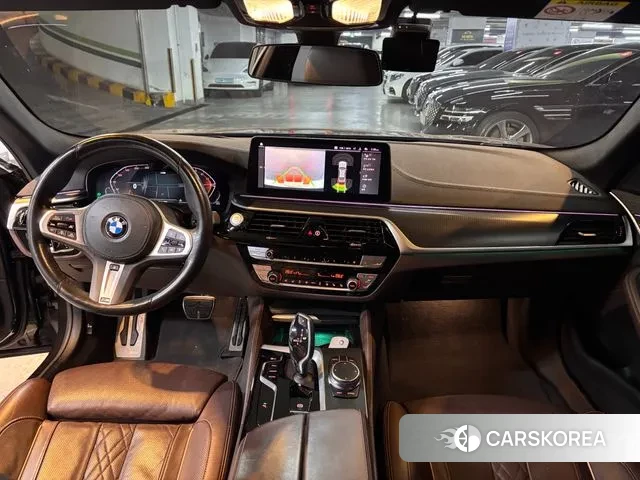 BMW 5 Series (G30) id 3570626 из Кореи 16