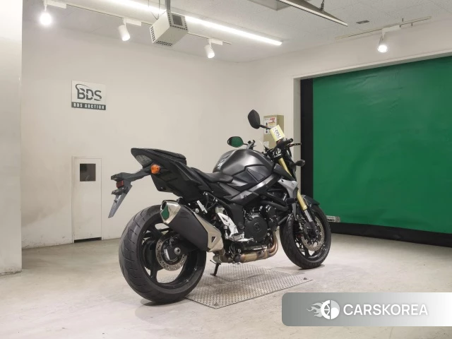 Проданный Suzuki GSR750 ABS 2016 из Японии, фото 5