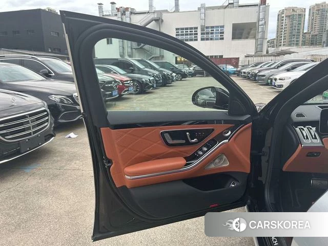 Mercedes-Benz Maybach S-class id 4275309 из Китая 14