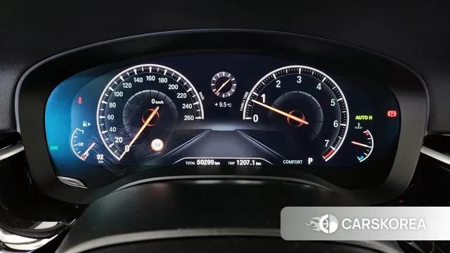 BMW 5 Series (G30) id 3789240 из Кореи 17