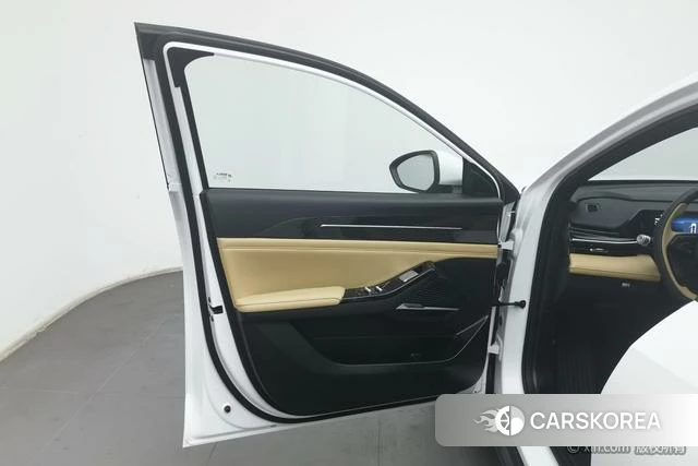 Geely Galaxy Galaxy L6 id 4254291 из Китая 21