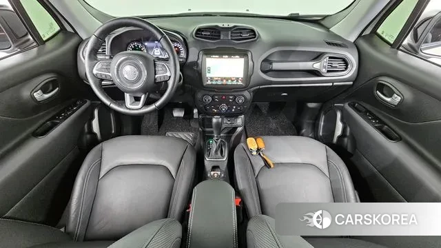 Jeep Renegade id 3644749 из Кореи 17