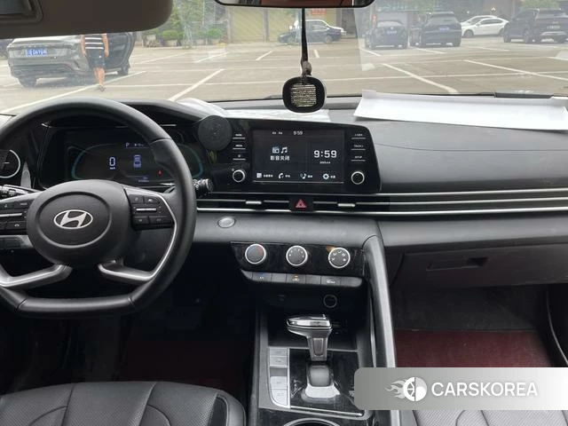 Hyundai Elantra id 3896198 из Китая 9