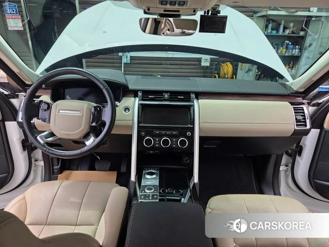 Land Rover Discovery 5 id 4019563 из Кореи 17