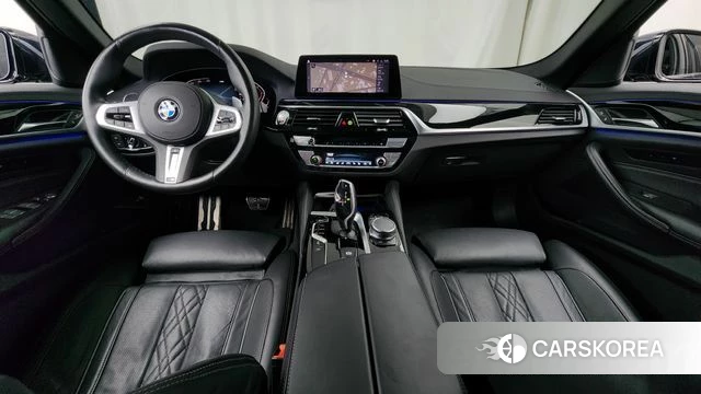 BMW 5 Series (G30) id 4562627 из Кореи 28