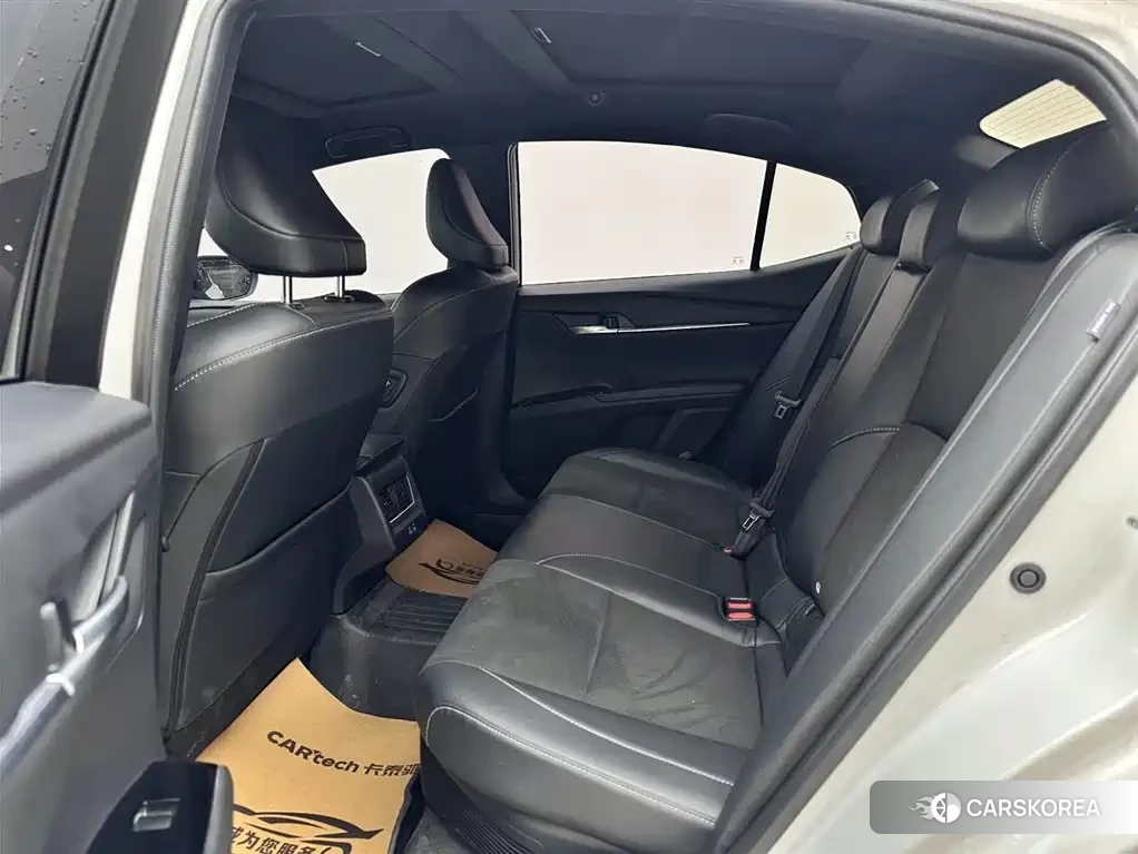 Toyota Camry id 4589406 из Китая 12