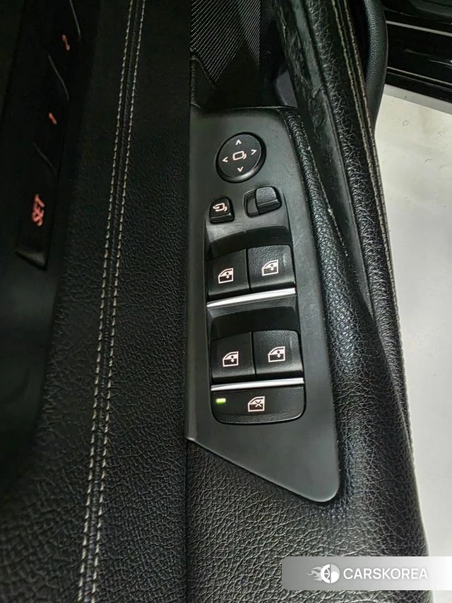 BMW 5 Series (G30) id 4269449 из Кореи 17