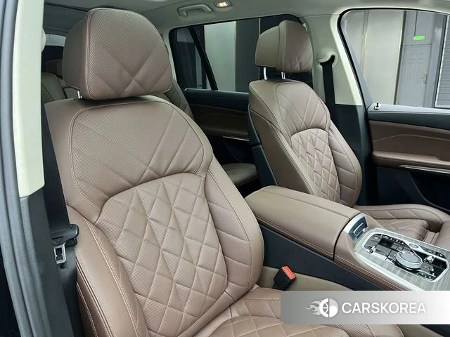 BMW X7 id 4218702 из Китая 28