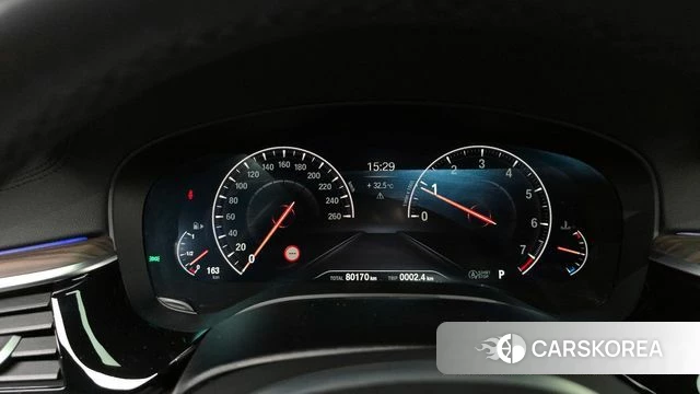 BMW 5 Series (G30) id 4397377 из Кореи 32