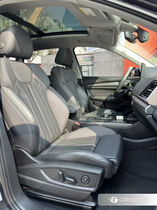 Audi Q5L id 4277047 из Китая 11