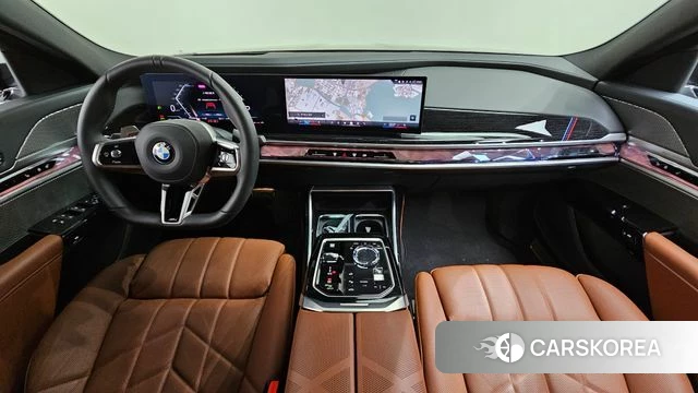BMW 7 Series (G70) id 4584191 из Кореи 17