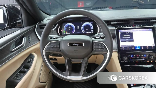 Jeep Grand Cherokee (WL) id 4640571 из Кореи 28