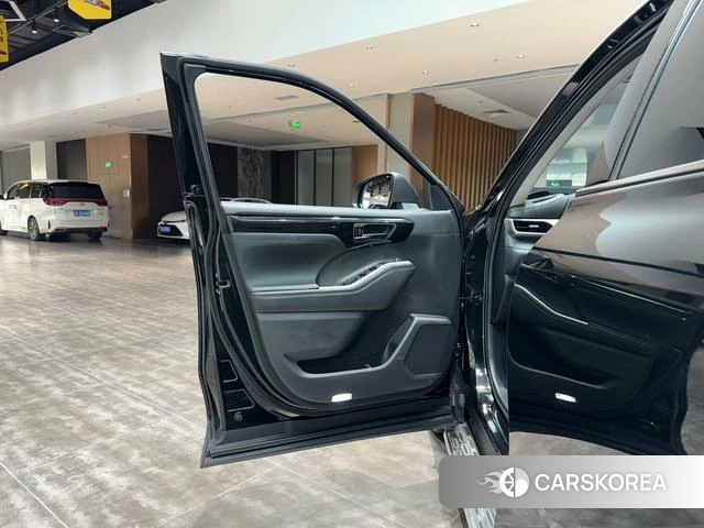 Toyota Highlander id 4366030 из Китая 29