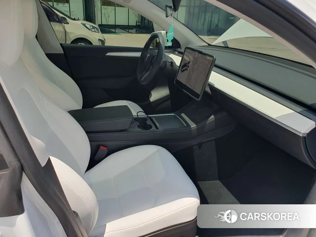 Tesla Model Y id 4186110 из Кореи 7