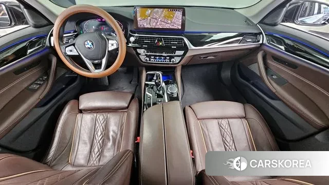 BMW 5 Series (G30) id 3032916 из Кореи 17