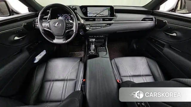 Lexus ES300h 7th generation id 3463902 из Кореи 17