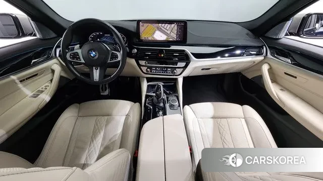 BMW 5 Series (G30) id 3721844 из Кореи 17