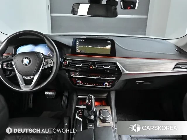 BMW 5 Series (G30) id 3651498 из Кореи 17