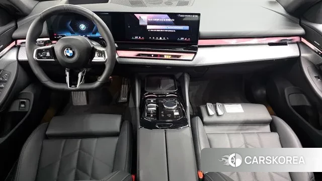 BMW 5 Series (G60) id 3359372 из Кореи 17