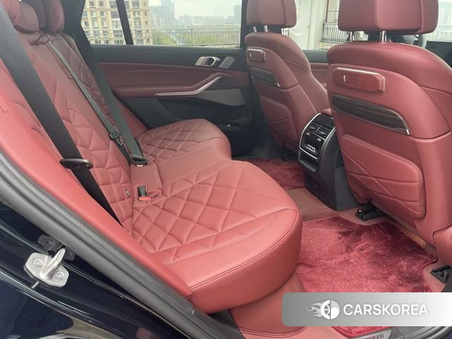 BMW X5 id 3896138 из Китая 7