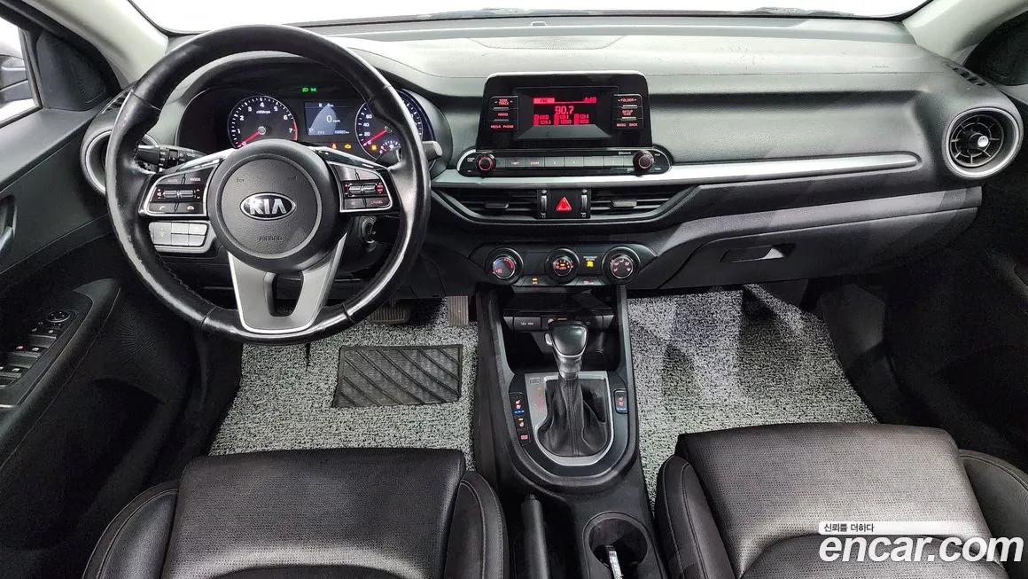 Kia Come New K3 id 1757536 из Кореи 17