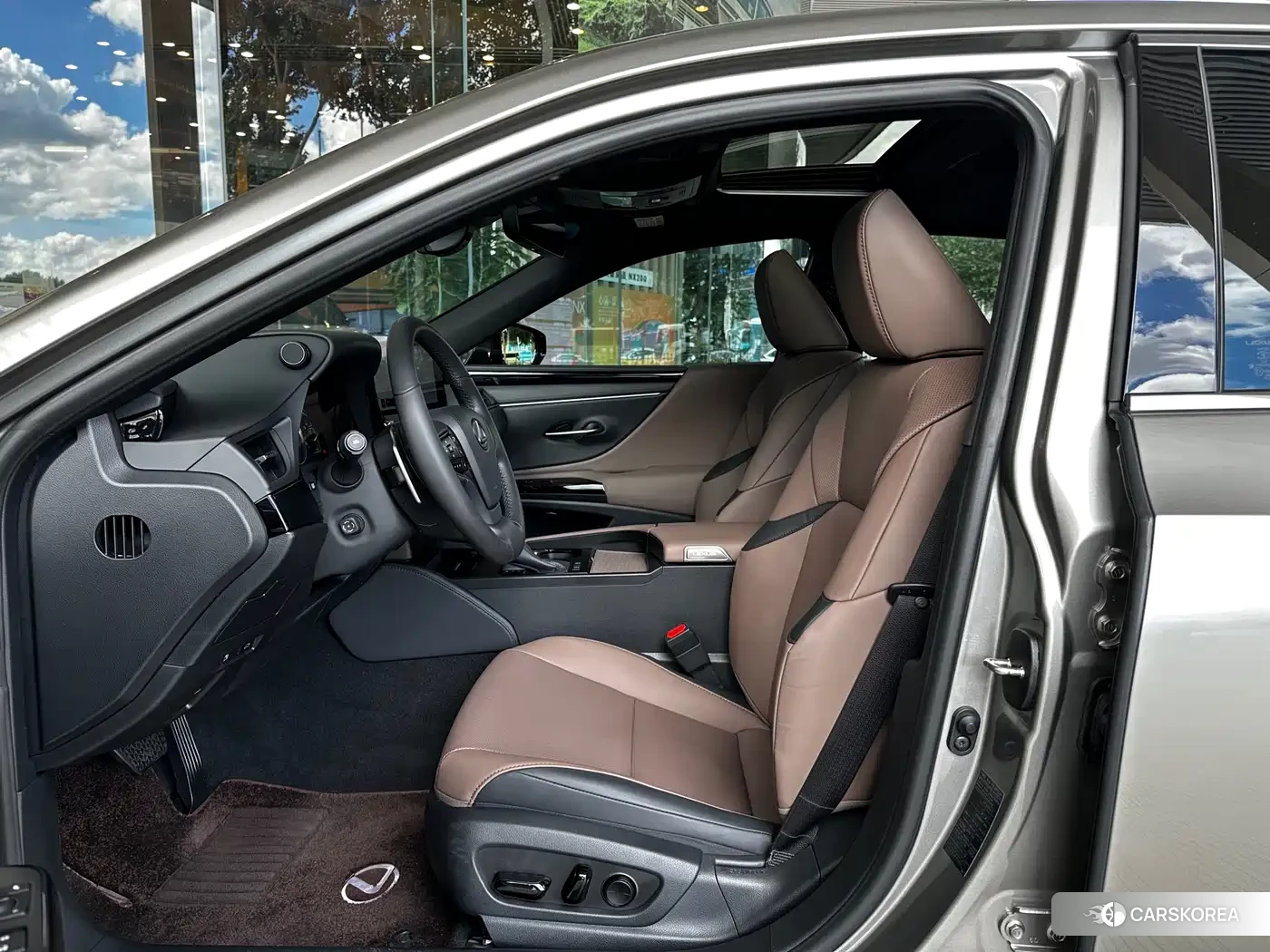 Lexus ES id 4589419 из Китая 9