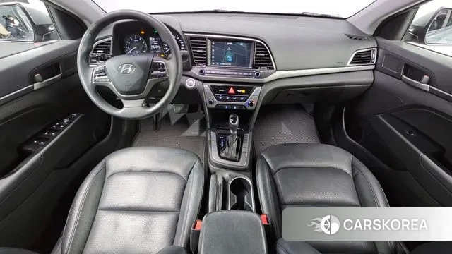 Hyundai Avante AD id 3766882 из Кореи 17