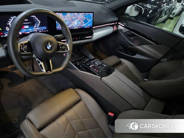 BMW 5 Series (G60) id 4408150 из Кореи 17