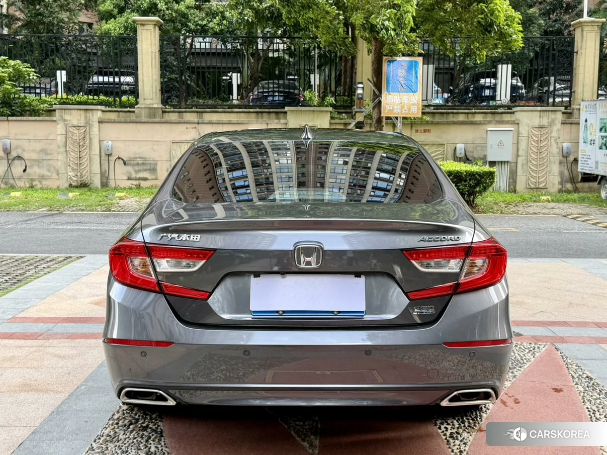 Honda Accord id 4486438 из Китая 13