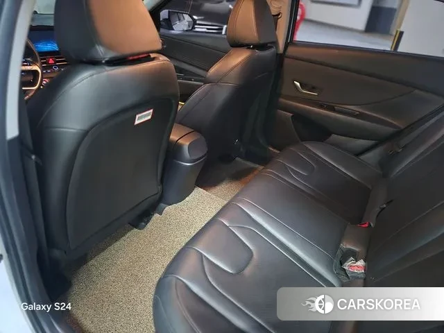 Hyundai Avante Hybrid (CN7) id 3354848 из Кореи 13