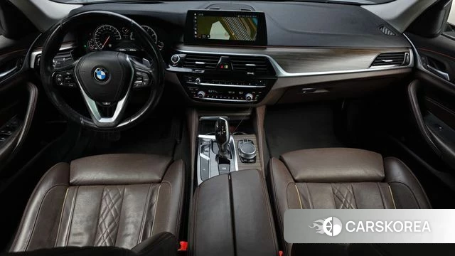 BMW 5 Series (G30) id 4384927 из Кореи 17