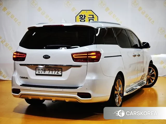 Kia The New Carnival id 3476764 из Кореи 17