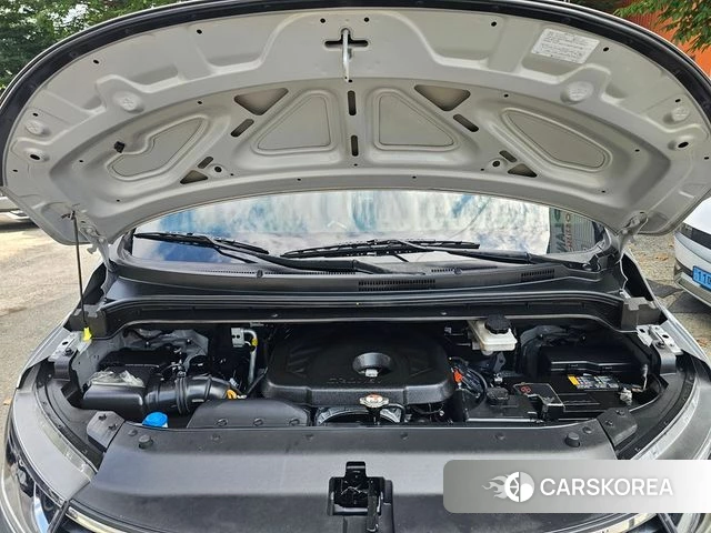 Hyundai The New Grand Starex id 4562411 из Кореи 17