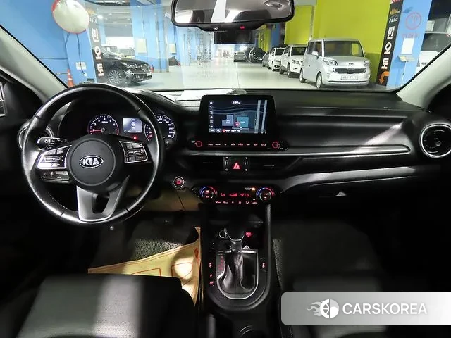 Kia Come New K3 id 2986369 из Кореи 17