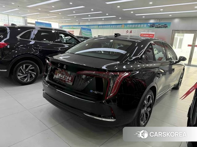 Red flag E-QM5 id 3993423 из Китая 7